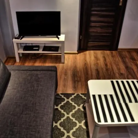 Studio Flat Heart Of Old Town Apartment