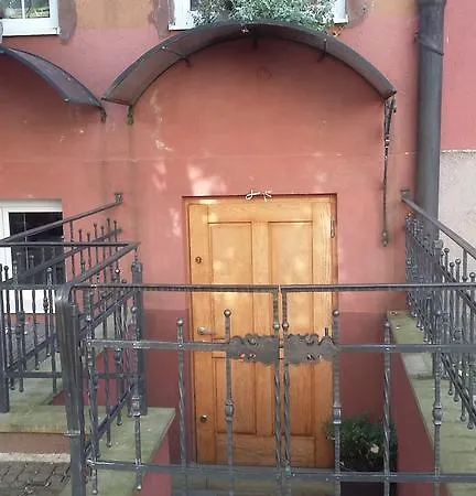 Studio Flat Heart Of Old Town *