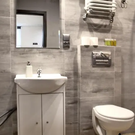 Studio Flat Heart Of Old Town Apartment *